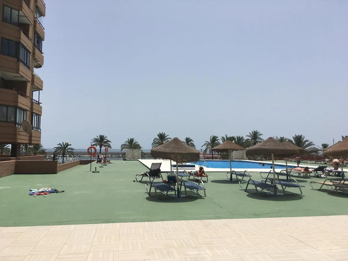 Apartamento Vista Al Mar Las Palmeras 丰希罗拉